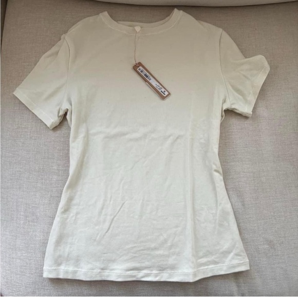 SKIMS COTTON JERSEY TSHIRT T-Shirt BONE XXS NWT - Picture 5 of 6